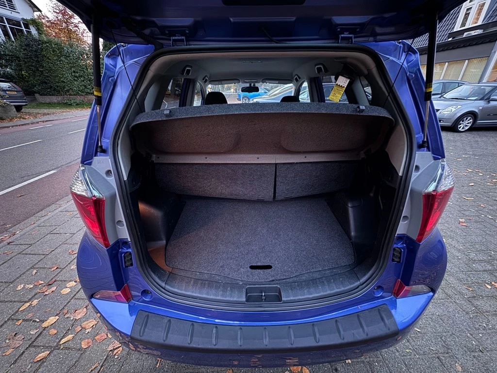 Hoofdafbeelding Toyota Verso-S