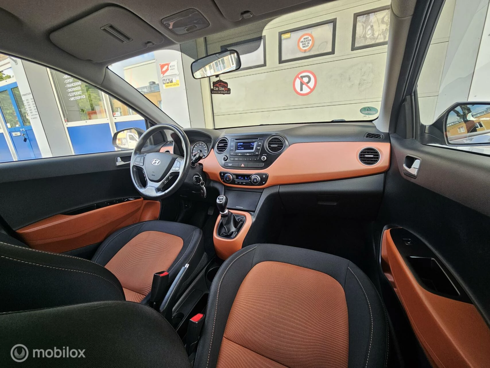 Hoofdafbeelding Hyundai i10