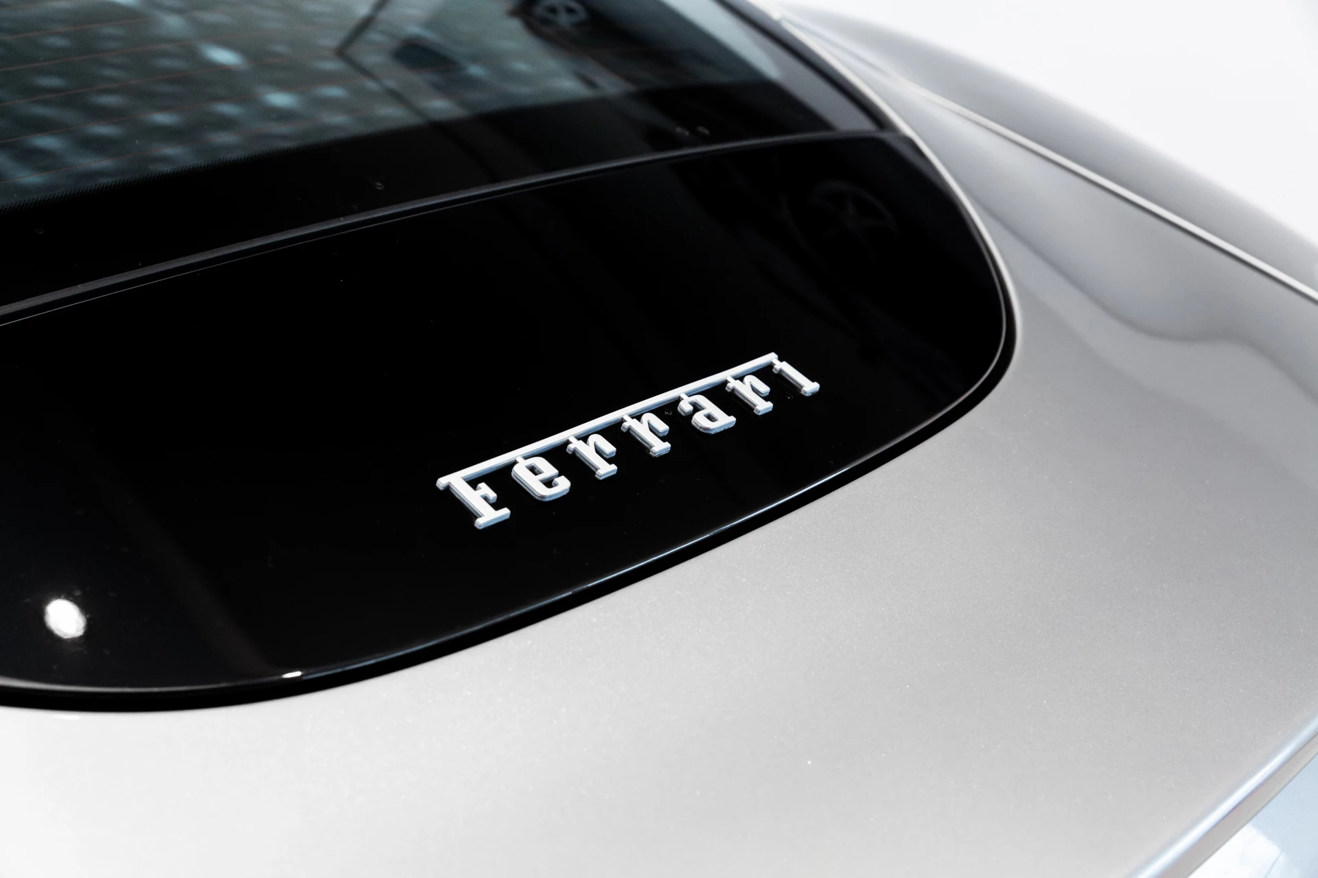 Hoofdafbeelding Ferrari Roma