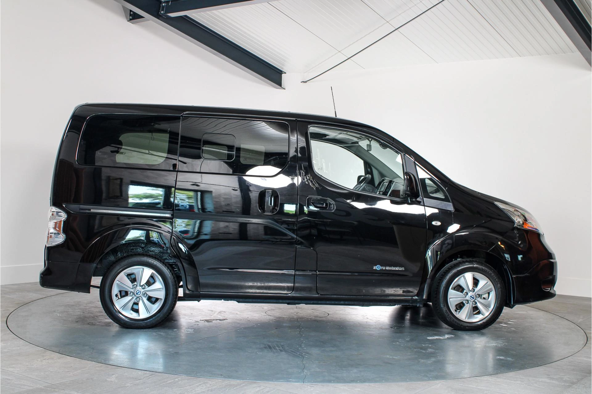 Hoofdafbeelding Nissan e-NV200