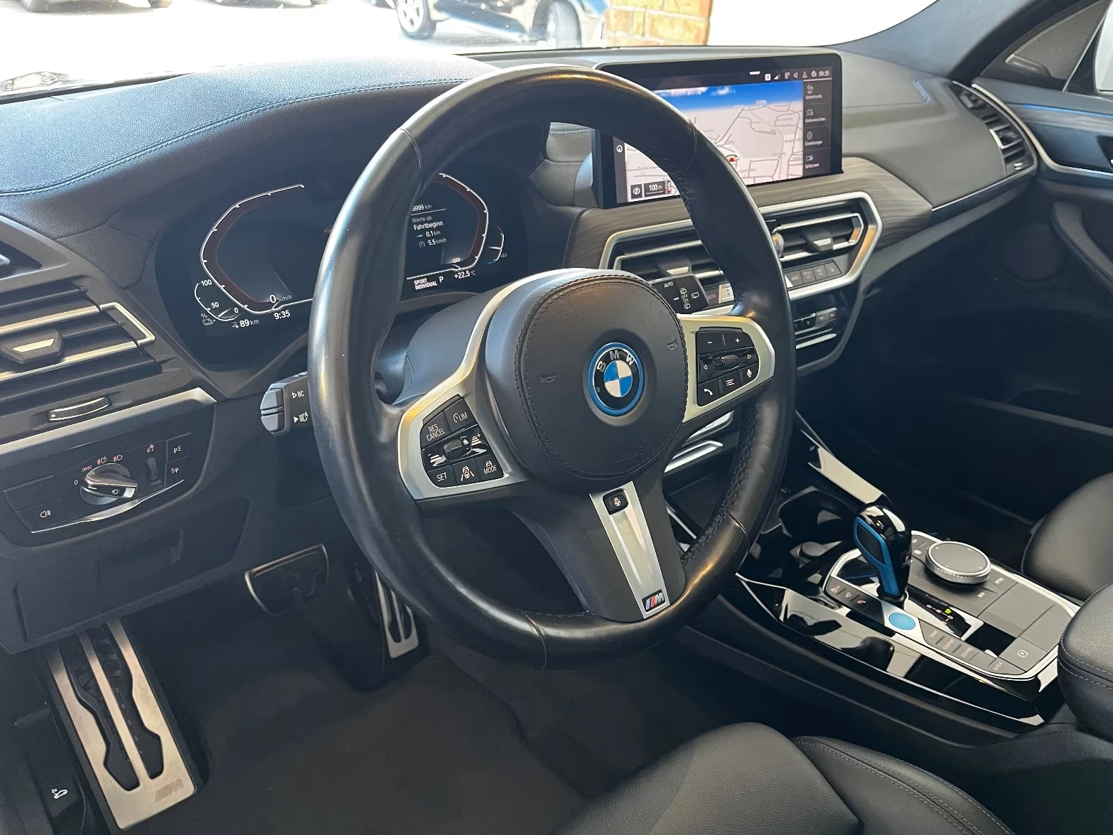 Hoofdafbeelding BMW iX3