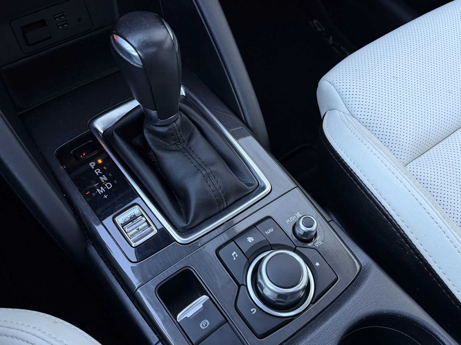 Hoofdafbeelding Mazda CX-5