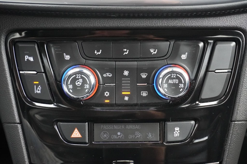 Hoofdafbeelding Opel Mokka X