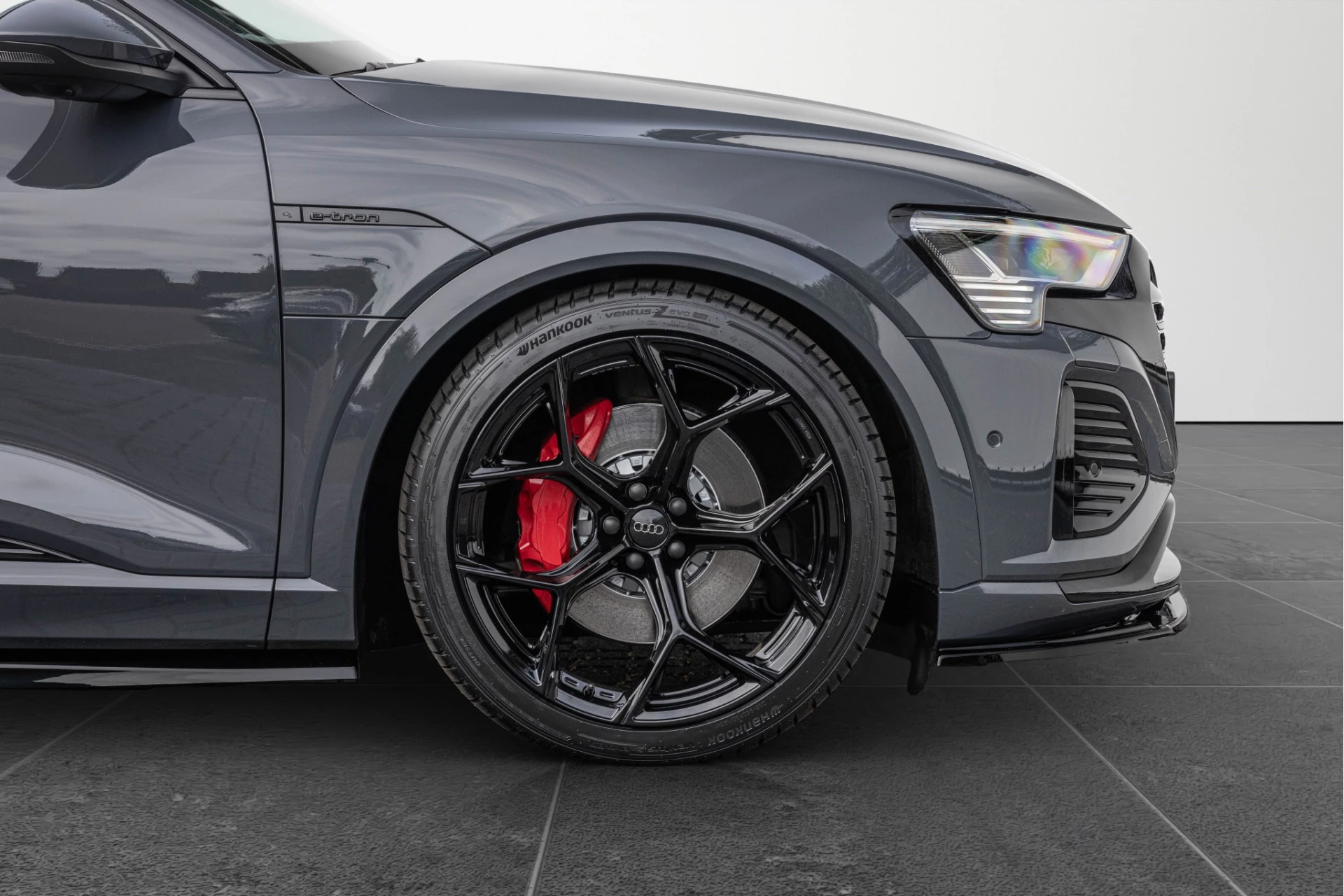 Hoofdafbeelding Audi Q8 e-tron