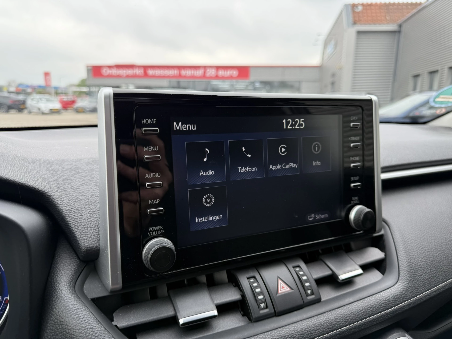 Hoofdafbeelding Toyota RAV4