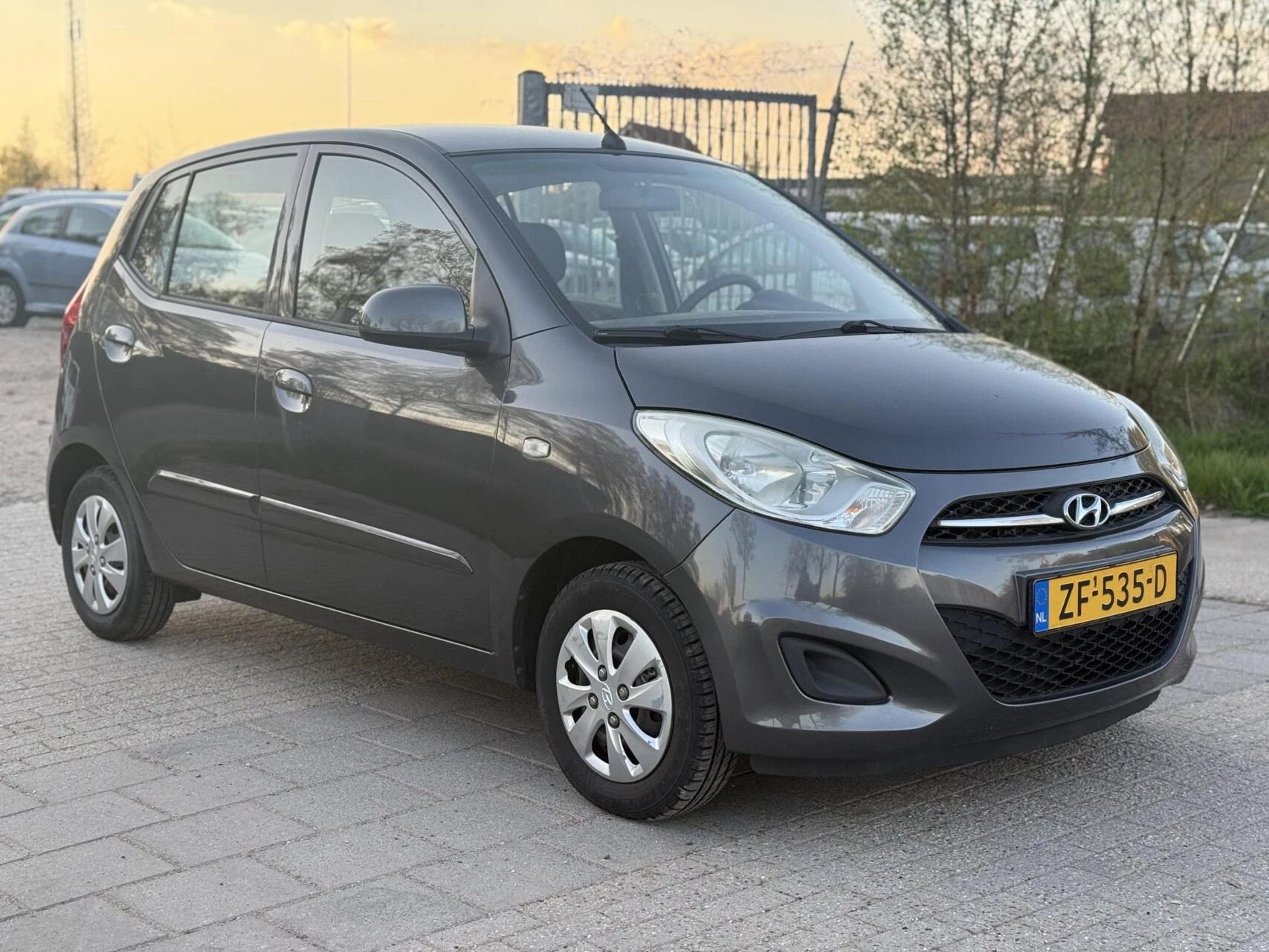 Hoofdafbeelding Hyundai i10