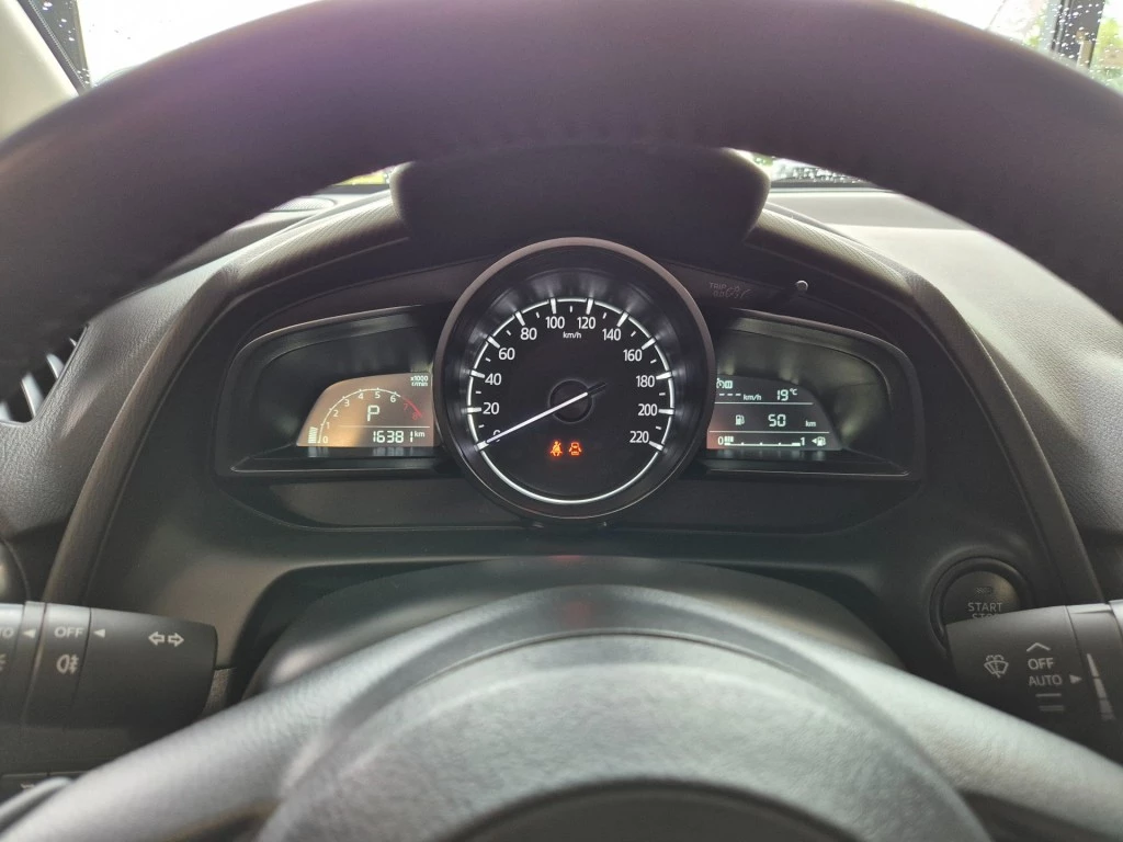 Hoofdafbeelding Mazda 2