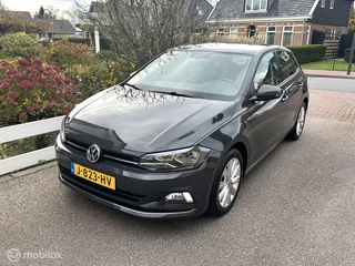 Volkswagen Polo 1.0 TSI 95PK DSG AUTOMAAT HIGHLINE CARPLAY CLIMATE CONROLE SFEERVERLICHTING PARKEERSENSOREN NETTE AUTO!!