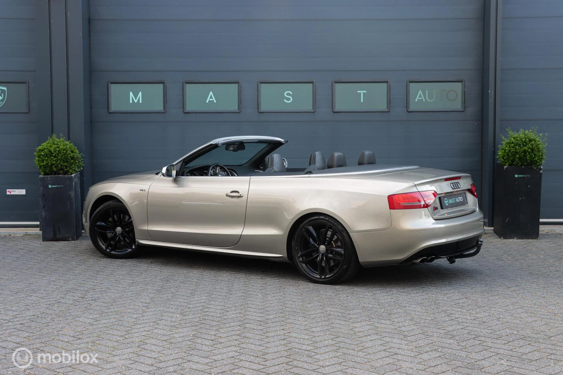 Hoofdafbeelding Audi S5
