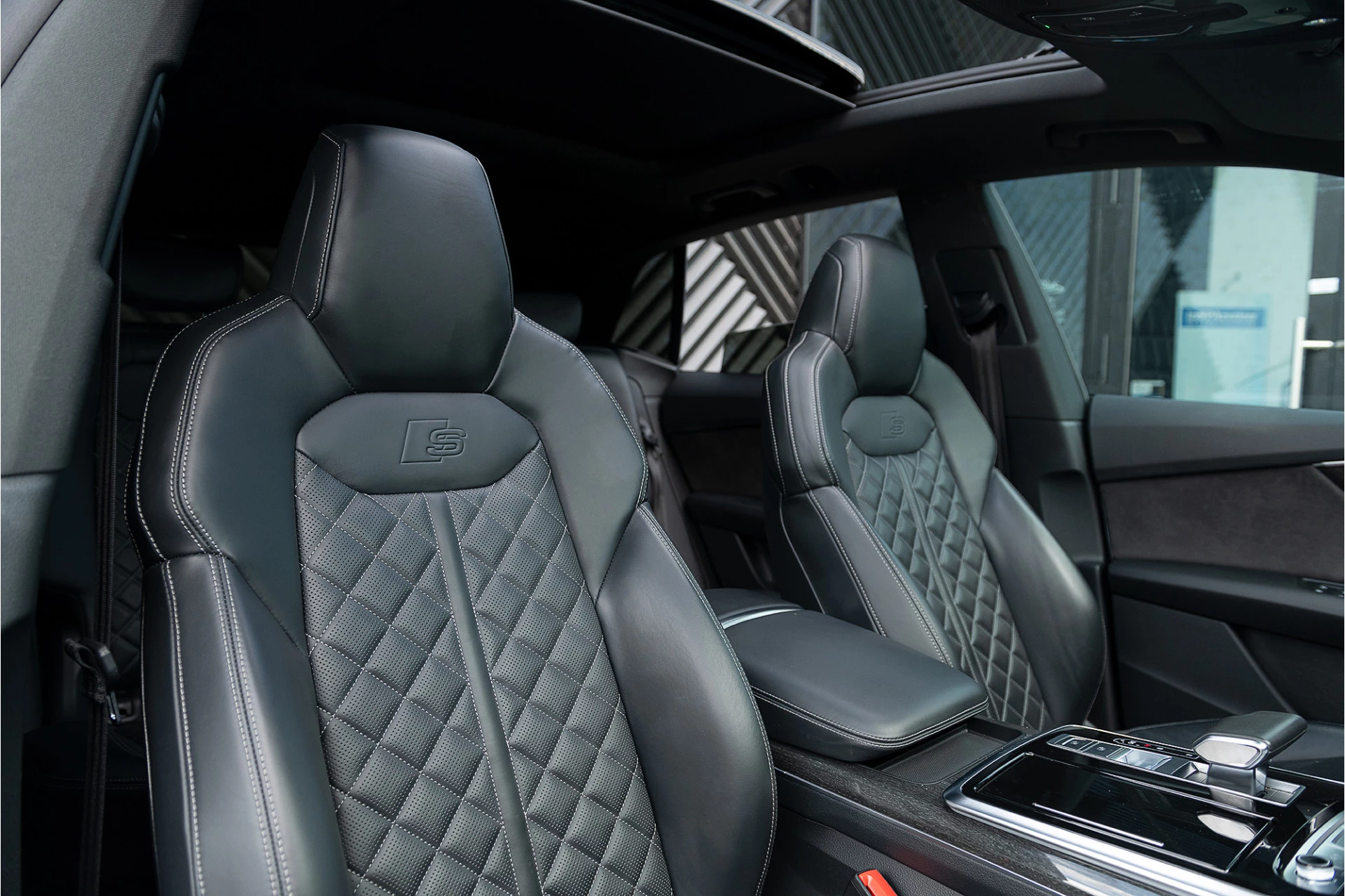 Hoofdafbeelding Audi Q8