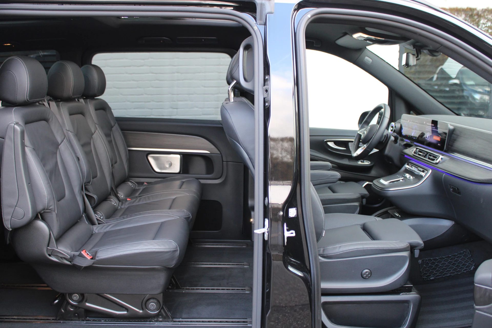 Hoofdafbeelding Mercedes-Benz EQV