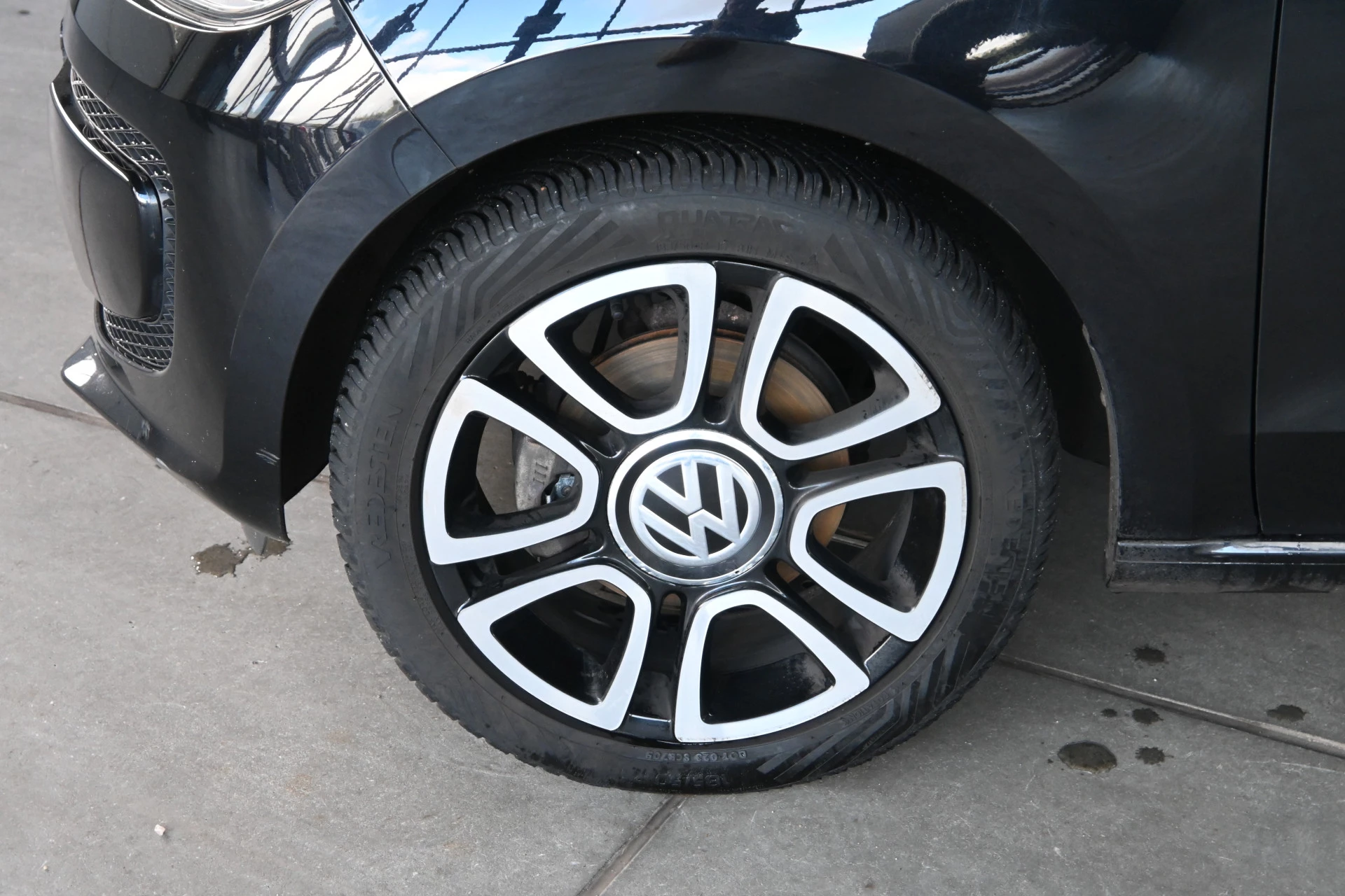 Hoofdafbeelding Volkswagen up!
