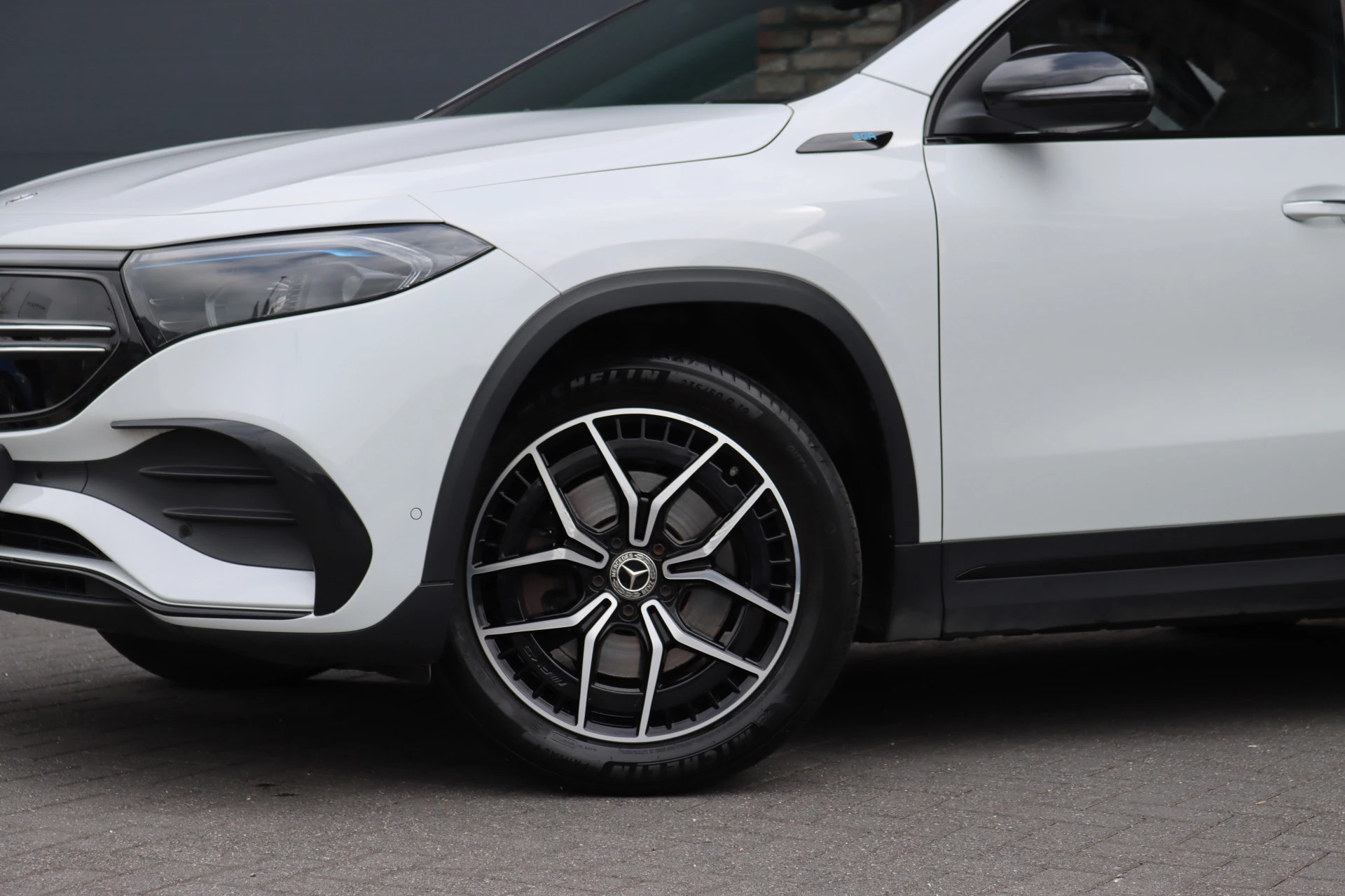 Hoofdafbeelding Mercedes-Benz EQA