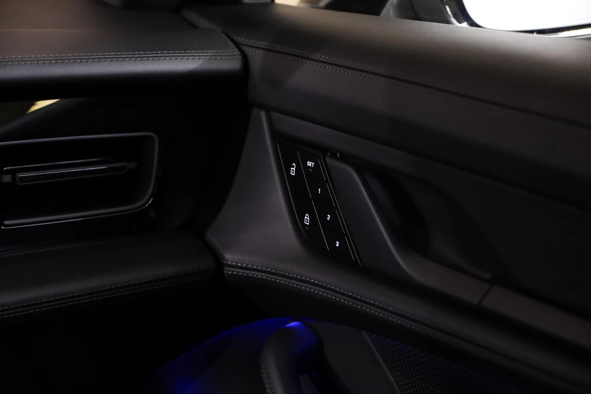 Hoofdafbeelding Porsche Taycan