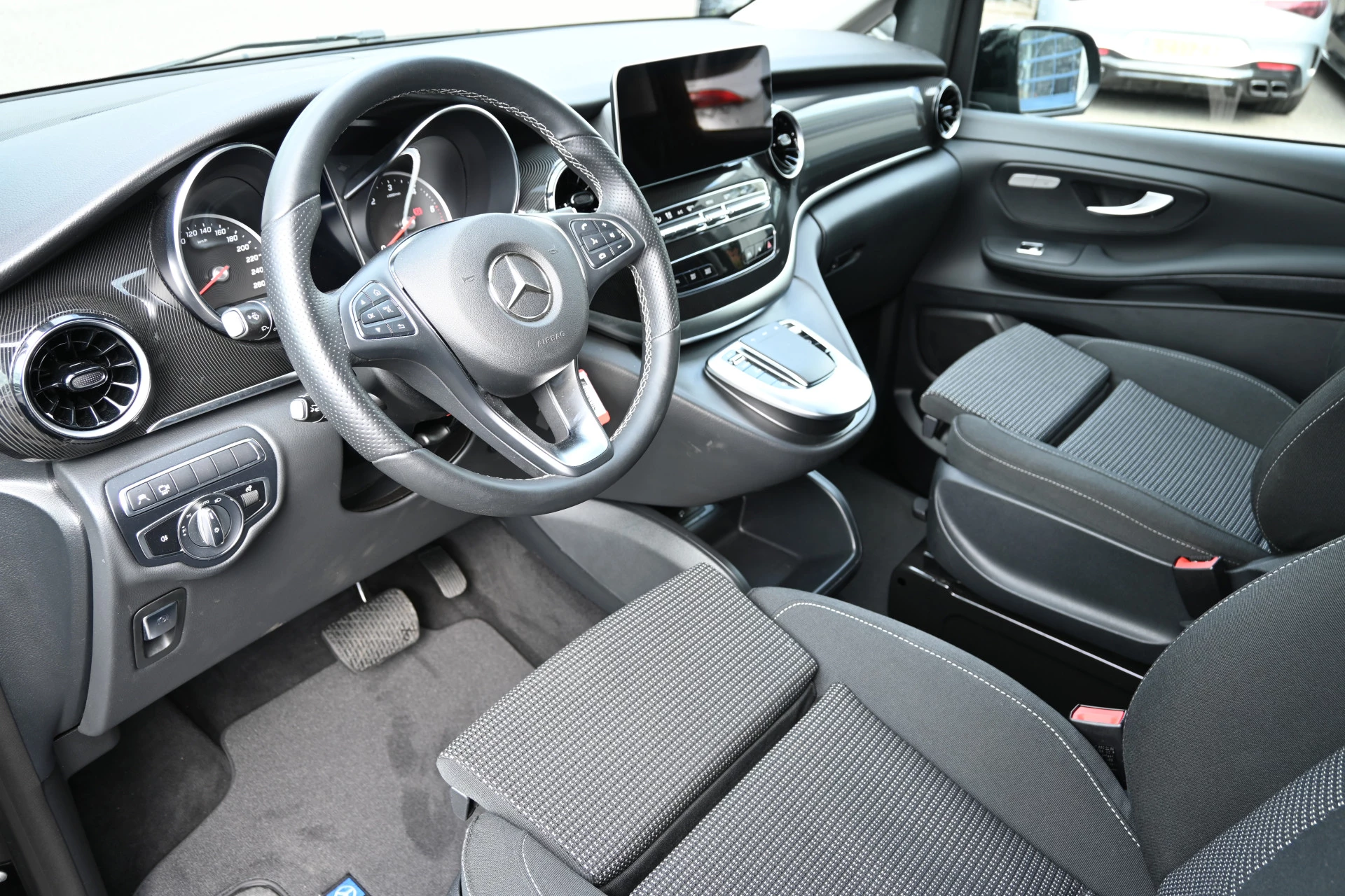 Hoofdafbeelding Mercedes-Benz V-Klasse