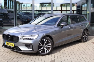 Hoofdafbeelding Volvo V60 Volvo V60 2.0 T8 AWD R-DESIGN / CAMERA / Memory Seats