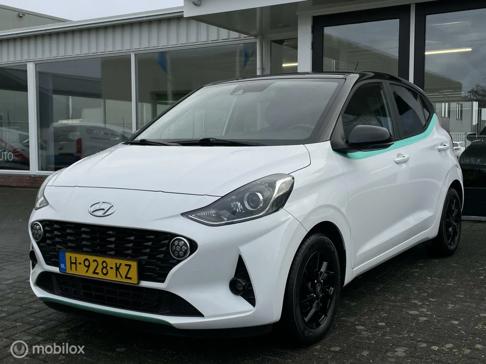 Hoofdafbeelding Hyundai i10