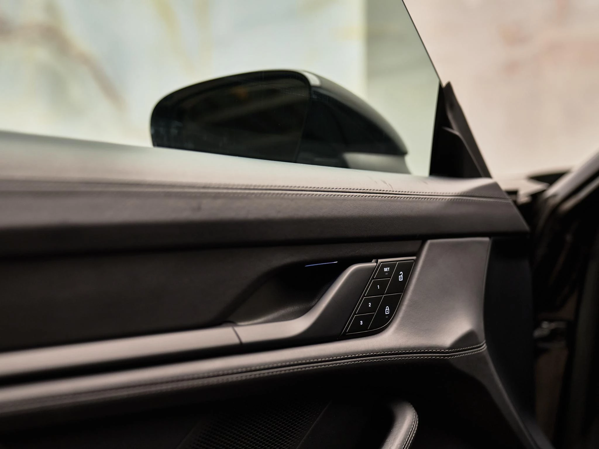 Hoofdafbeelding Porsche Taycan