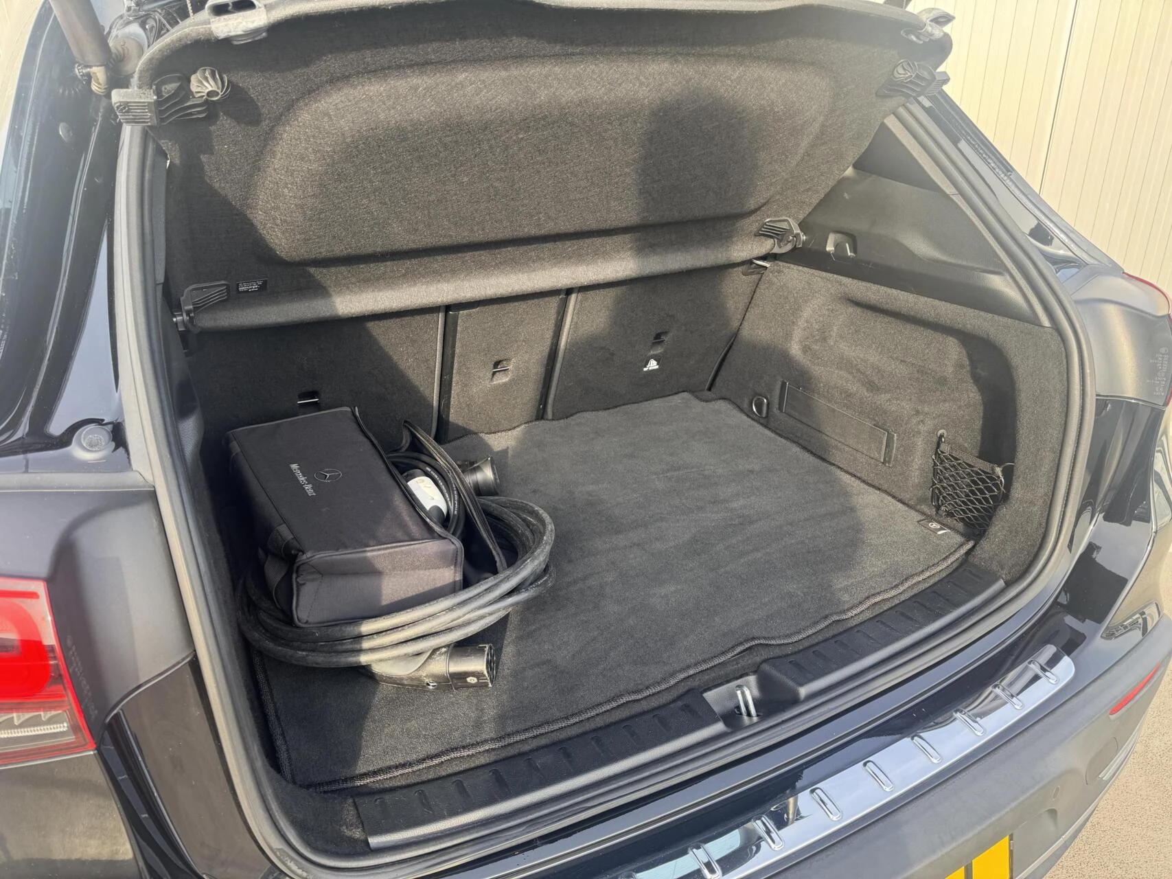 Hoofdafbeelding Mercedes-Benz EQA