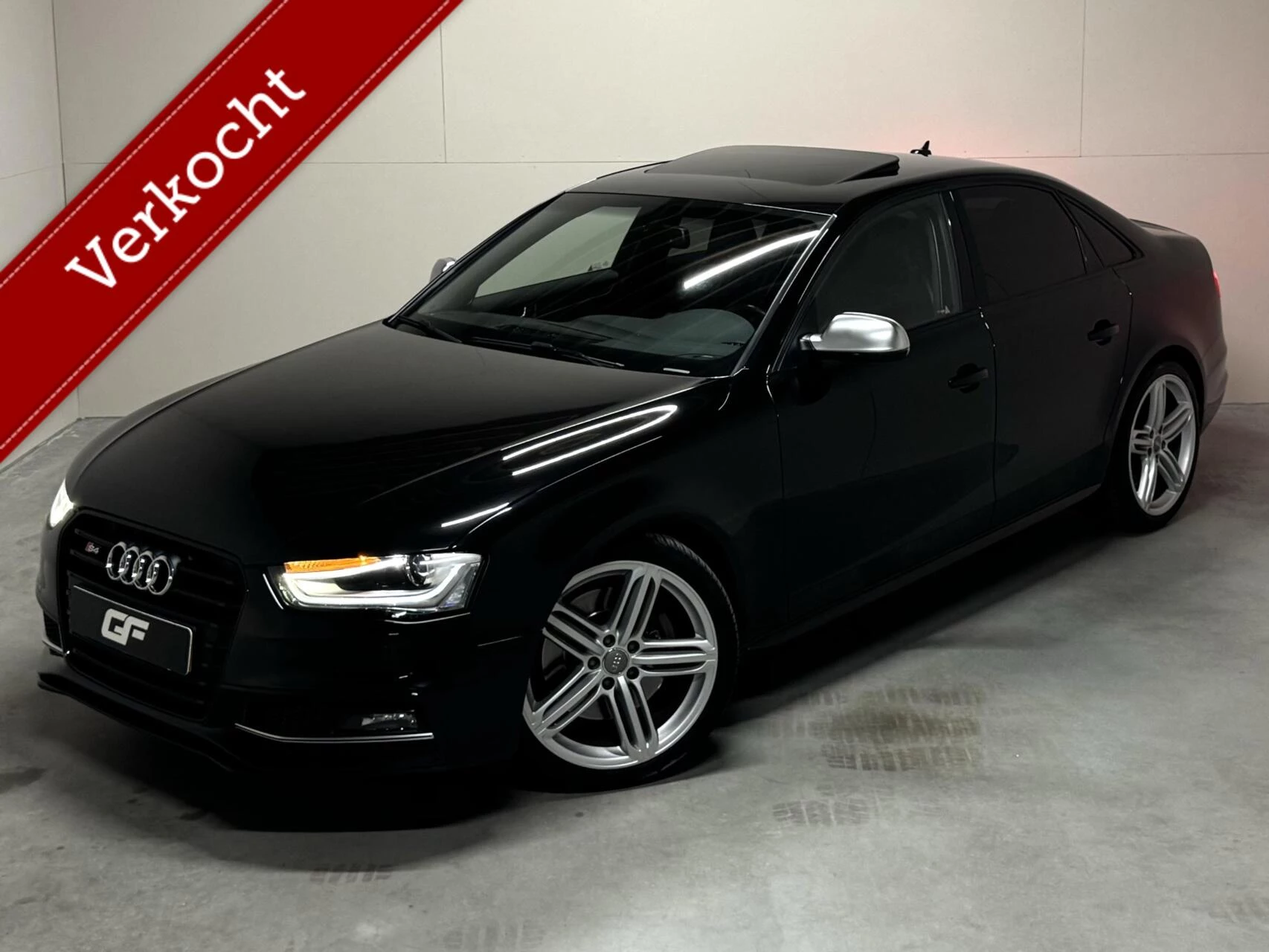 Hoofdafbeelding Audi S4