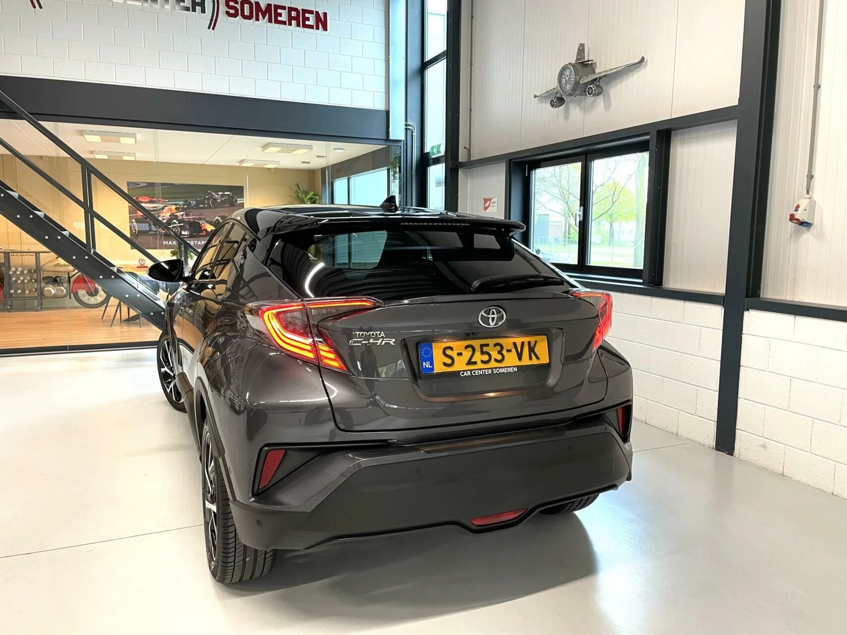 Hoofdafbeelding Toyota C-HR