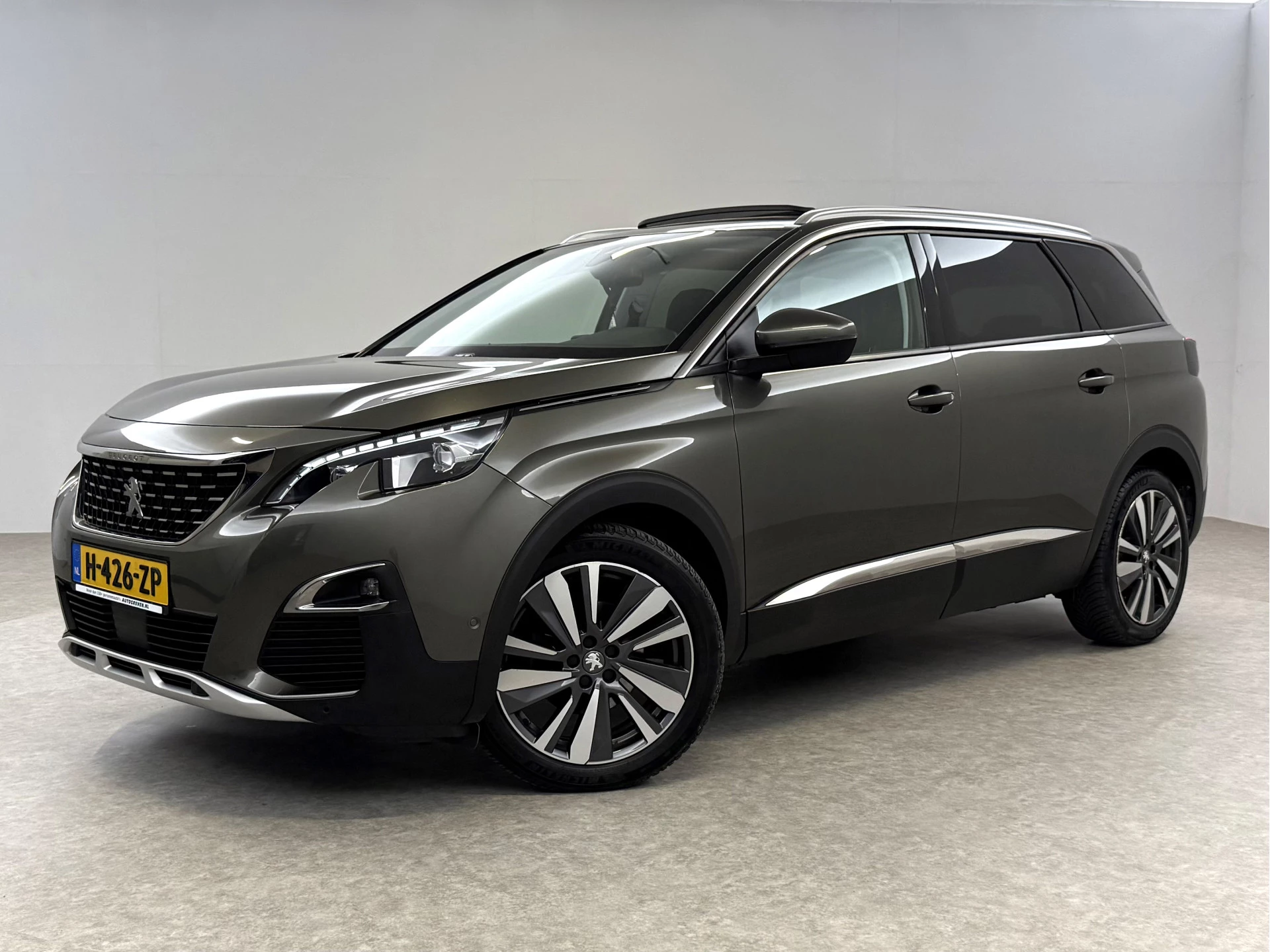 Hoofdafbeelding Peugeot 5008