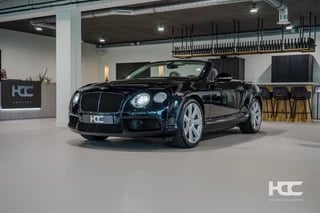 Hoofdafbeelding Bentley Continental GT Bentley Continental GTC V8 | Mulliner | Two Tone | Massage