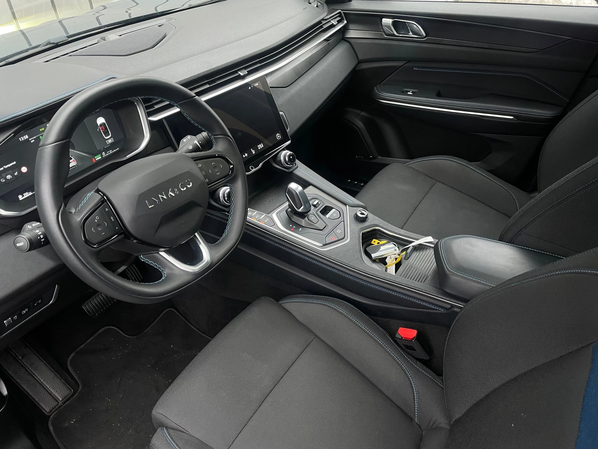 Hoofdafbeelding Lynk & Co 01