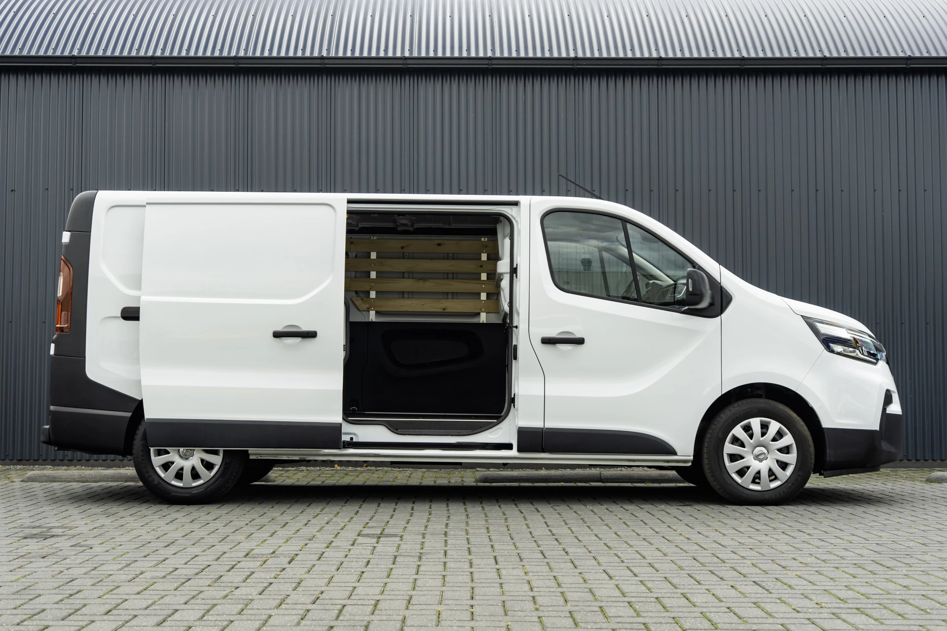Hoofdafbeelding Nissan Primastar