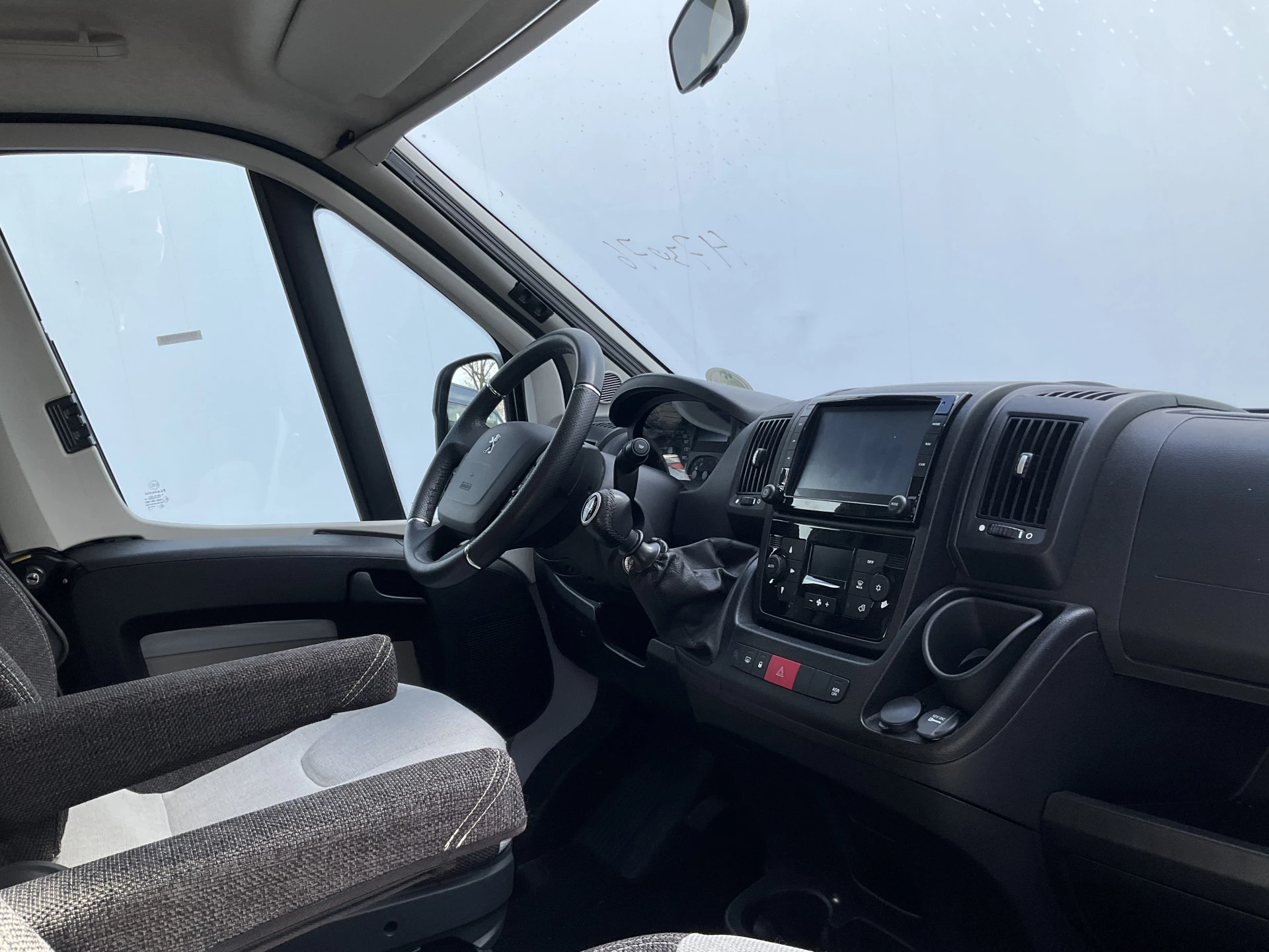 Hoofdafbeelding Weinsberg R57