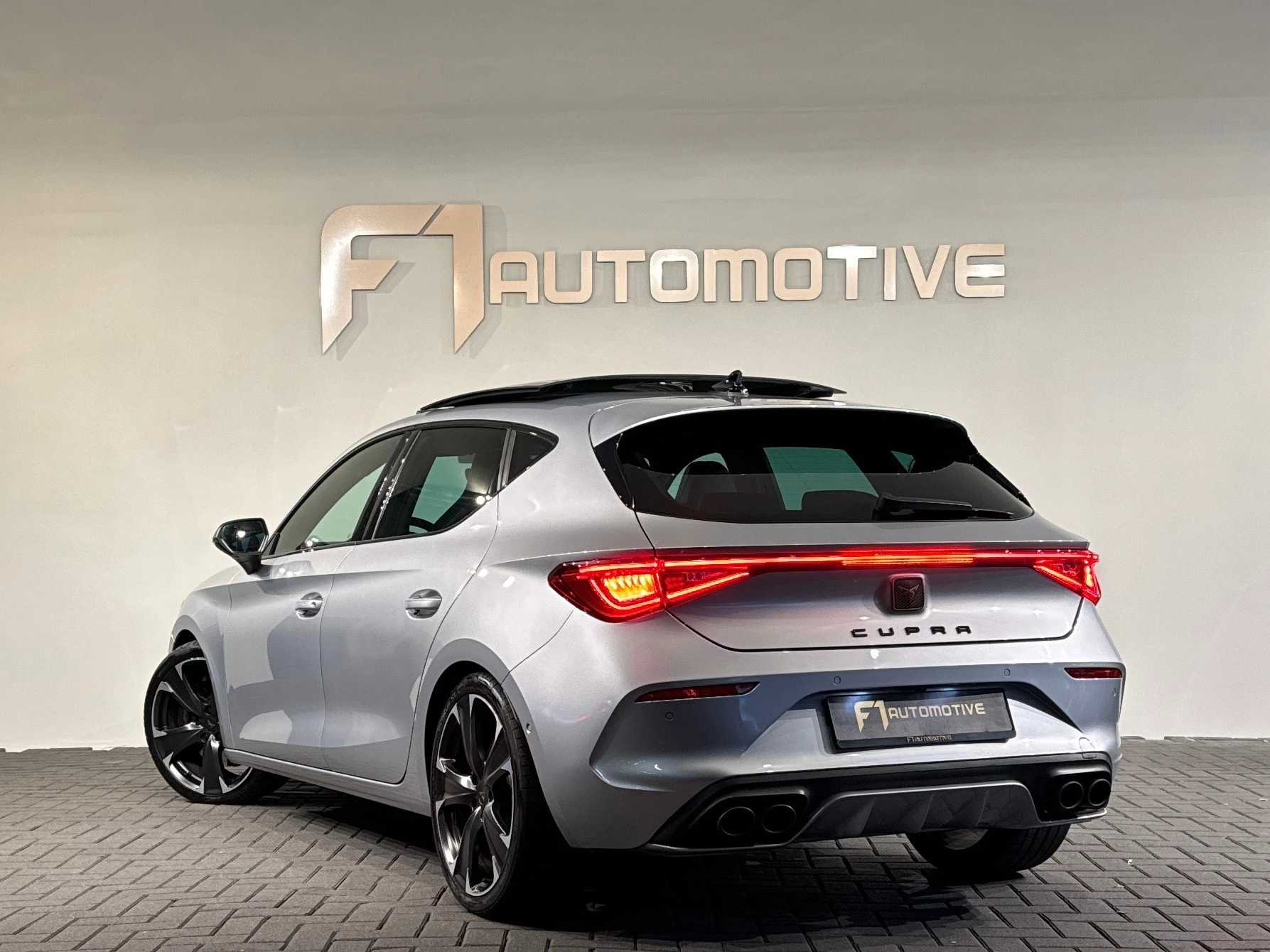 Hoofdafbeelding CUPRA Leon