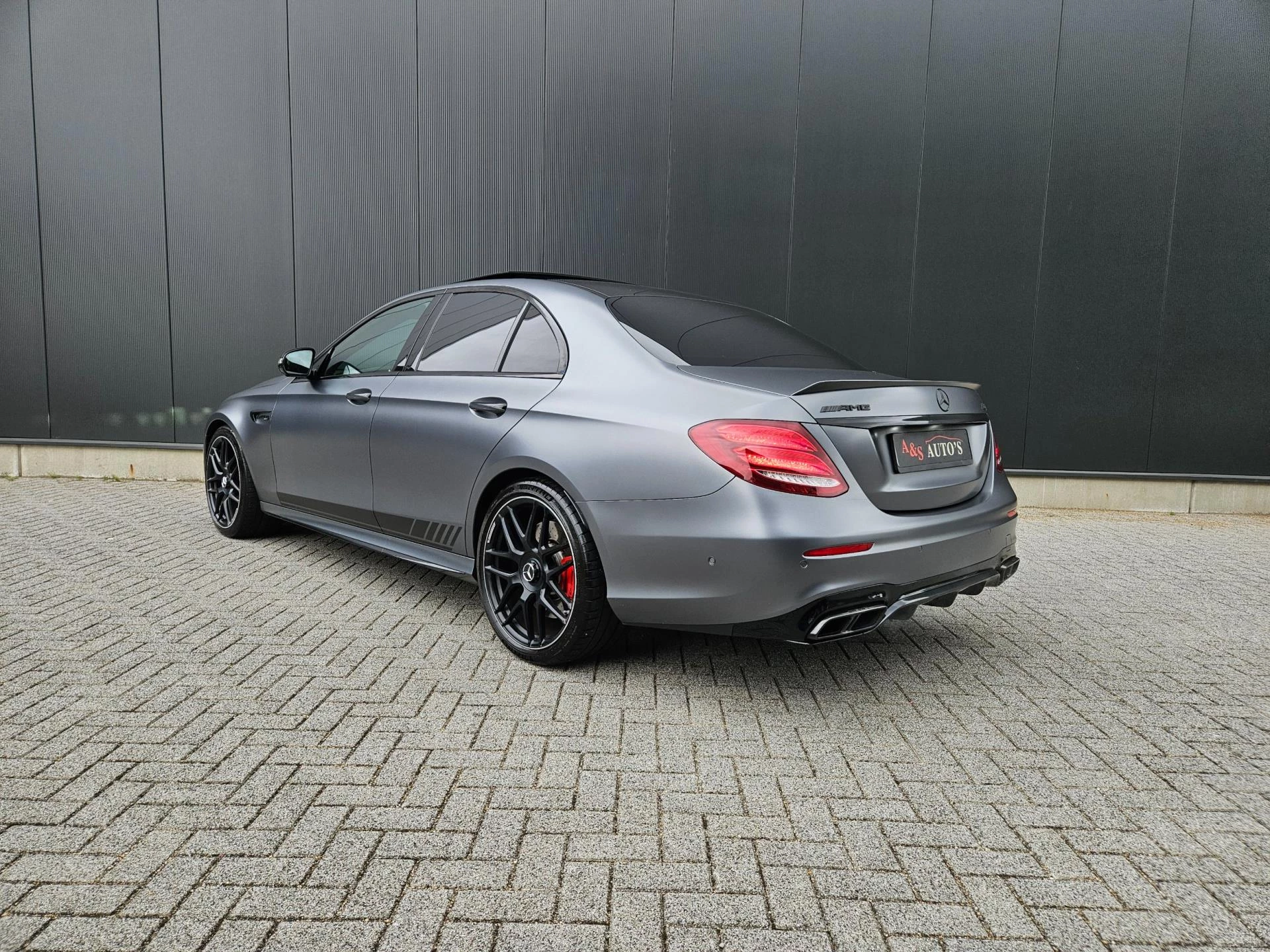 Hoofdafbeelding Mercedes-Benz E-Klasse