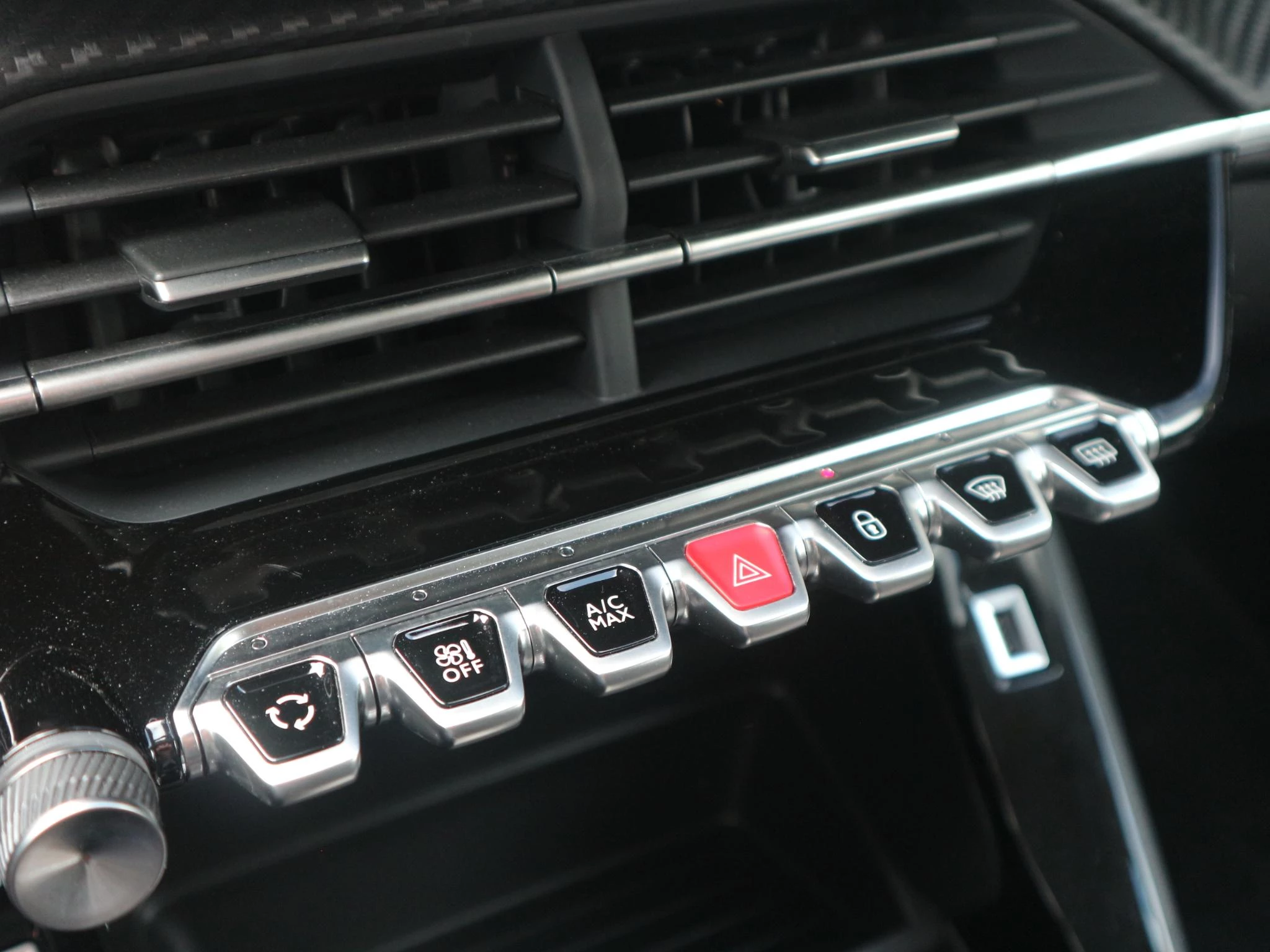 Hoofdafbeelding Peugeot e-208