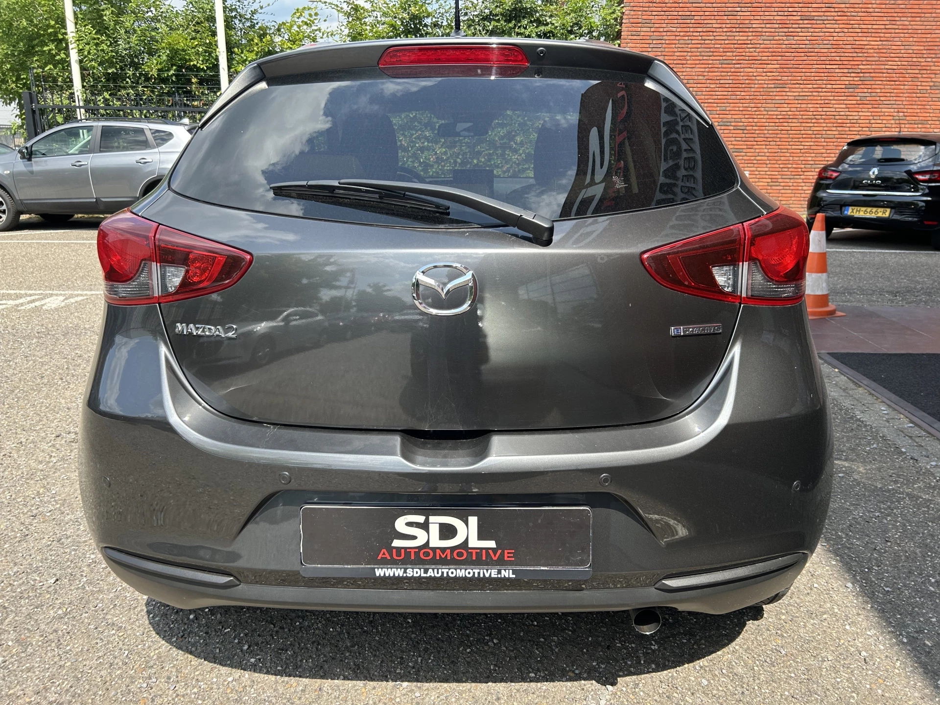 Hoofdafbeelding Mazda 2