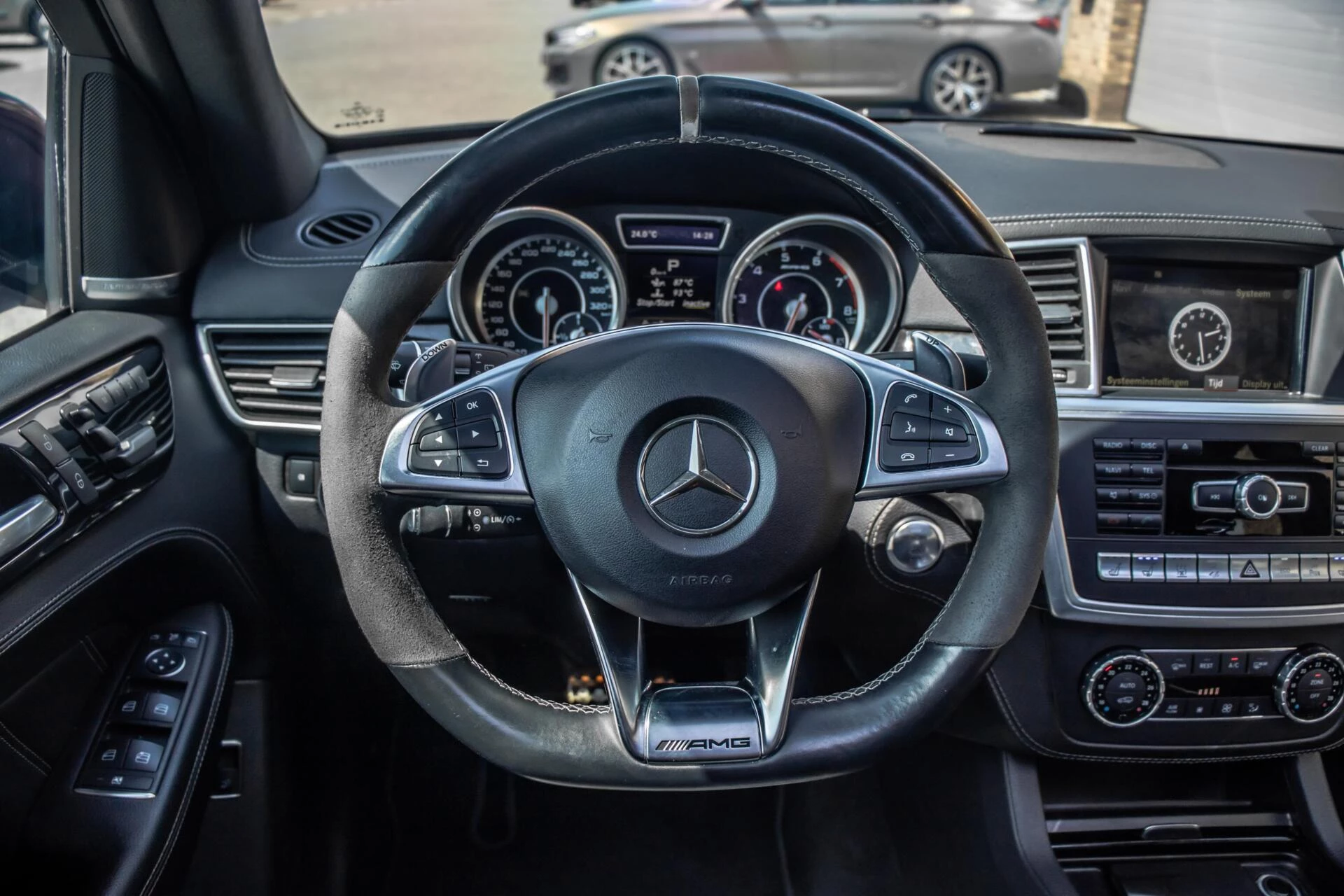 Hoofdafbeelding Mercedes-Benz M-Klasse