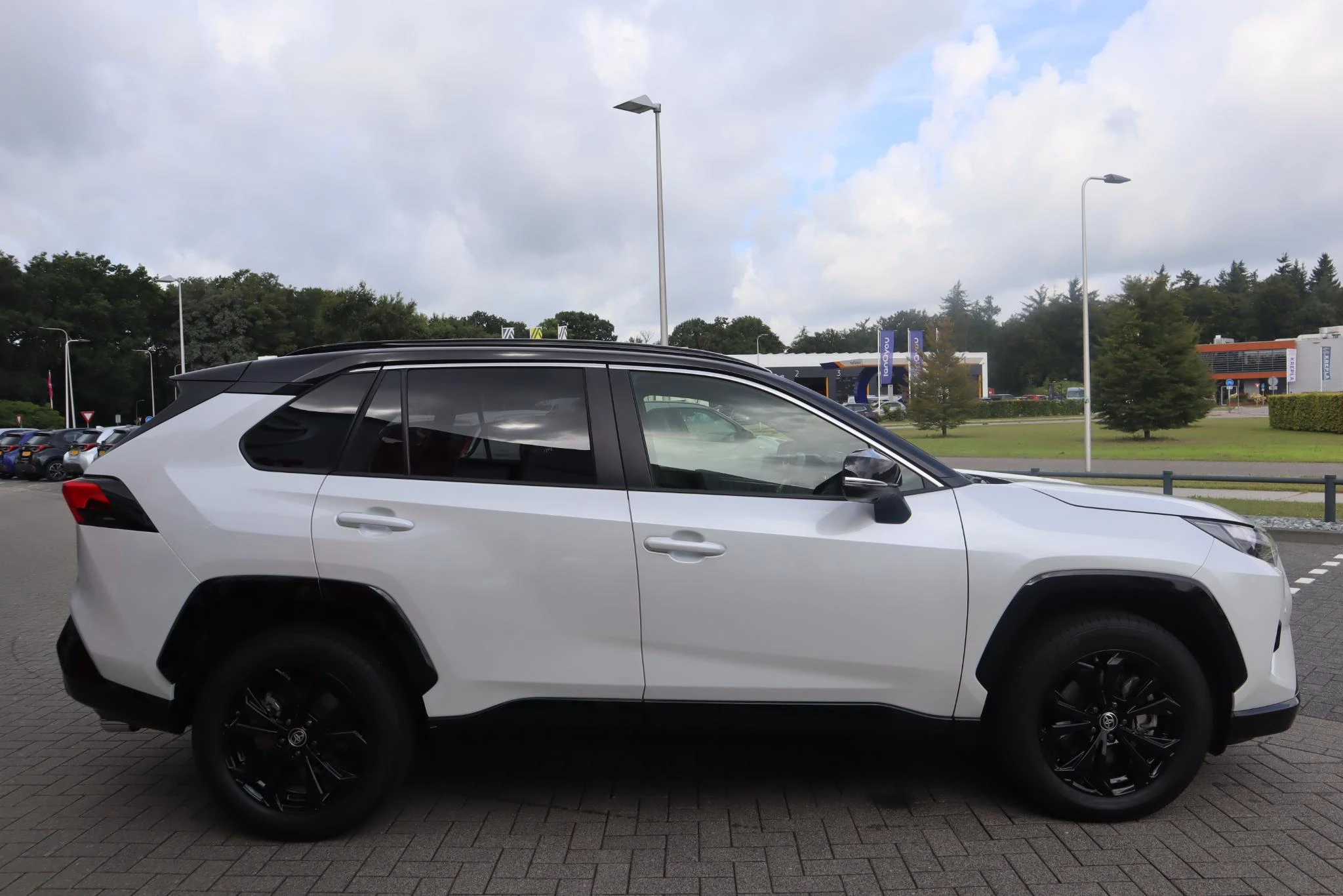 Hoofdafbeelding Toyota RAV4