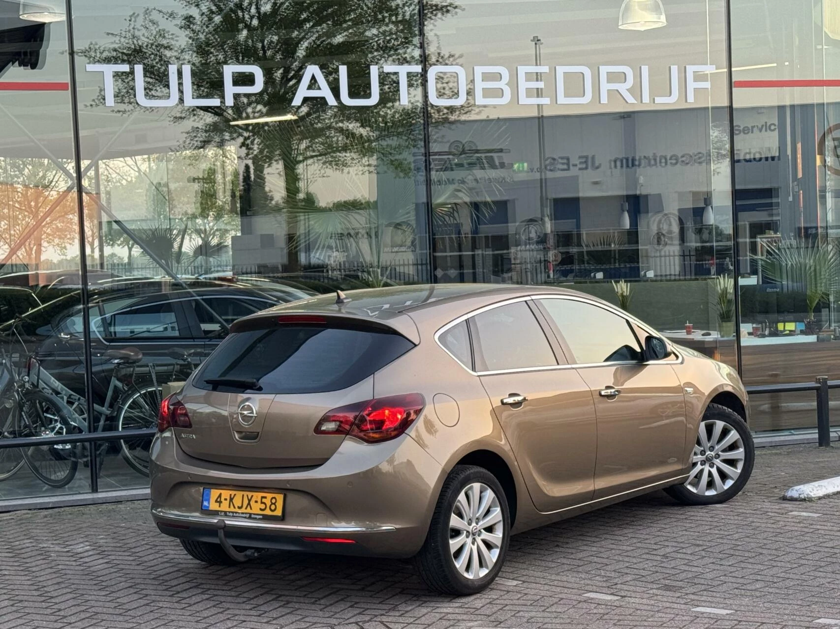 Hoofdafbeelding Opel Astra