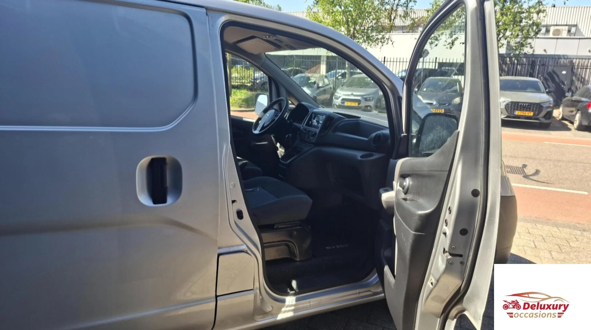 Hoofdafbeelding Nissan NV200