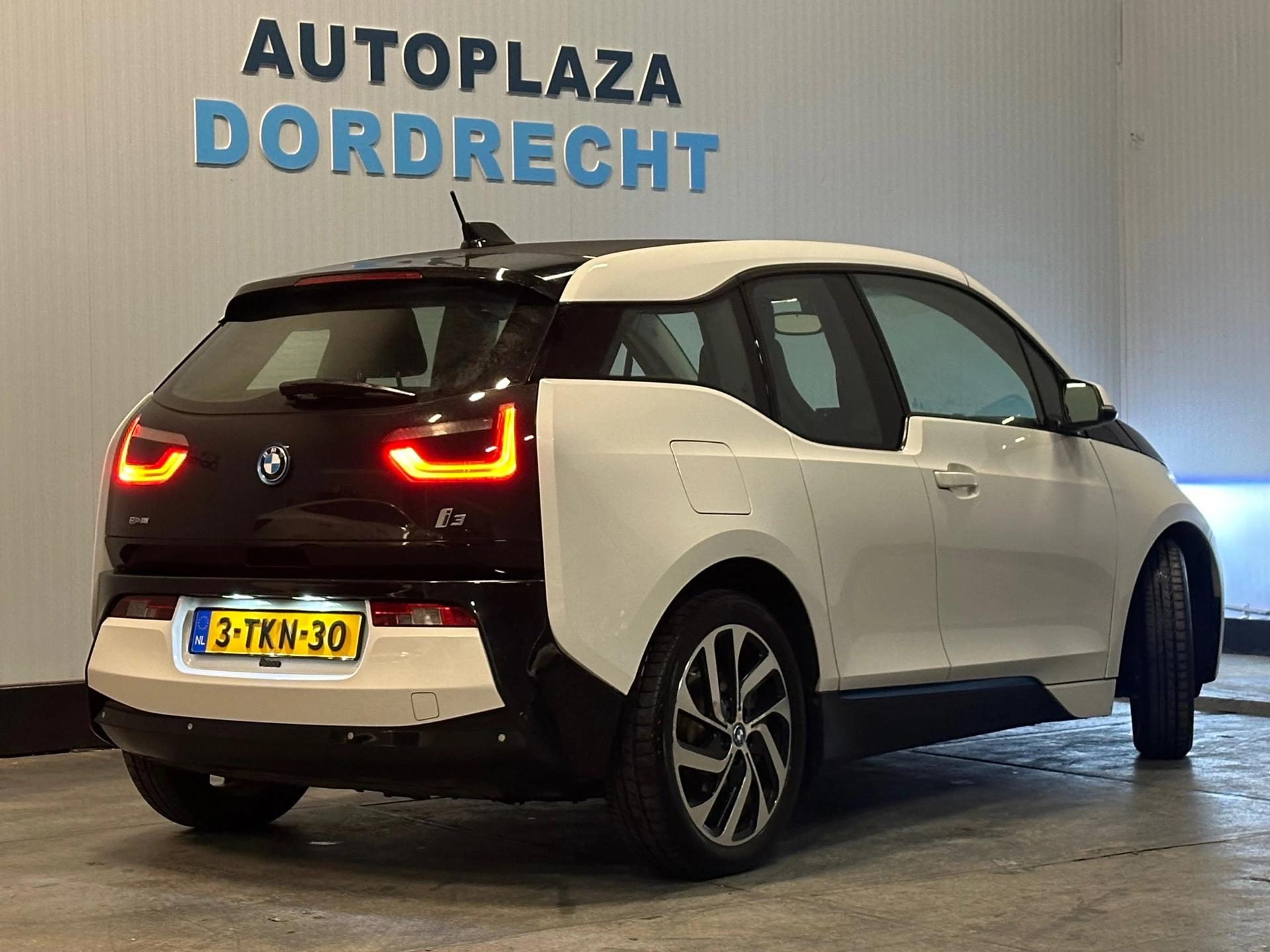 Hoofdafbeelding BMW i3