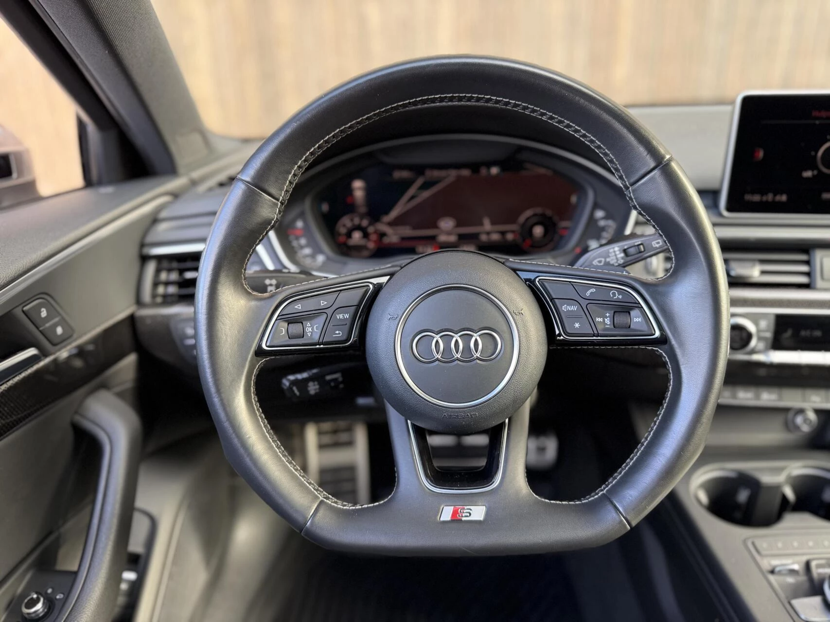 Hoofdafbeelding Audi S4