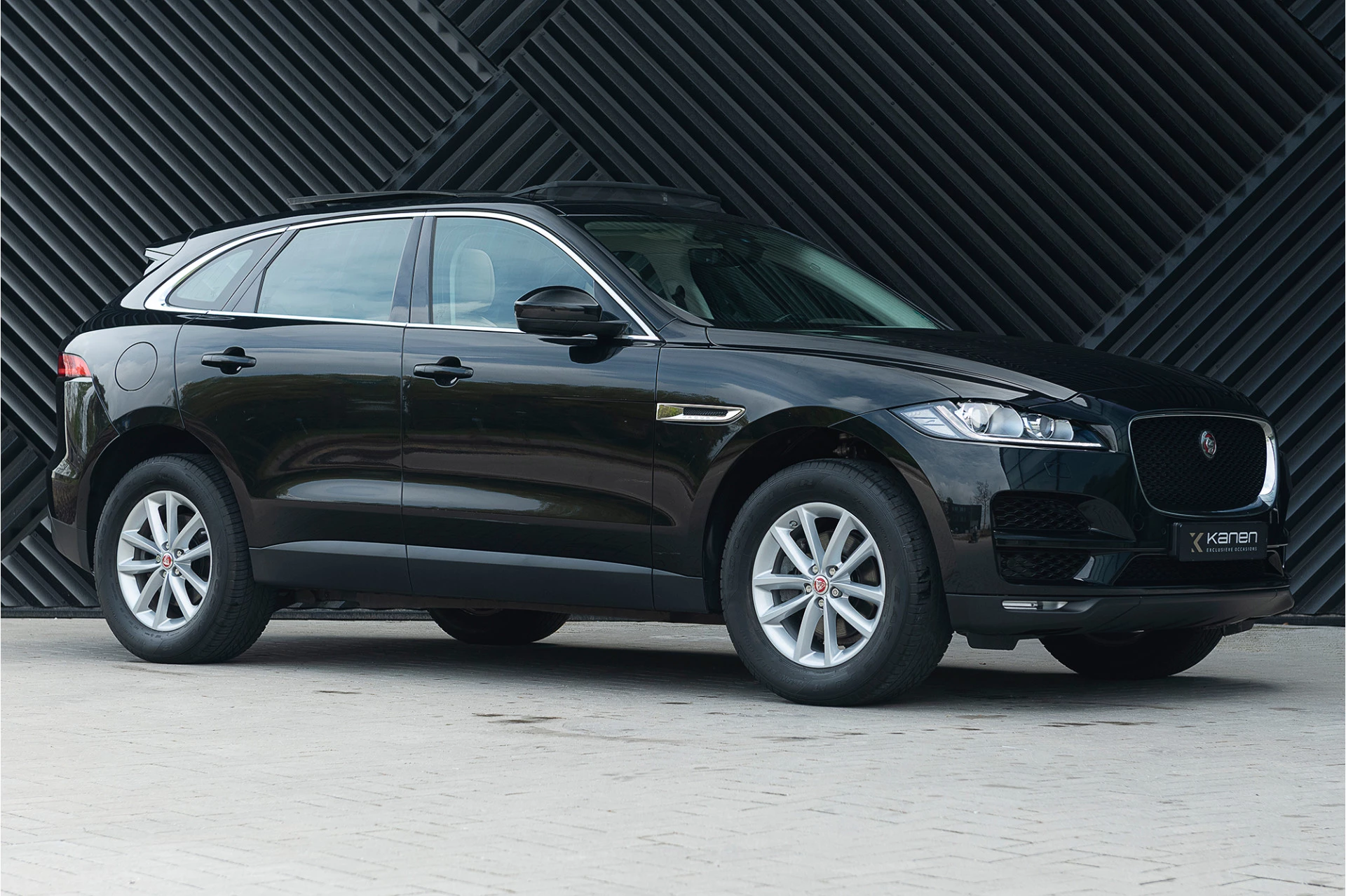 Hoofdafbeelding Jaguar F-PACE