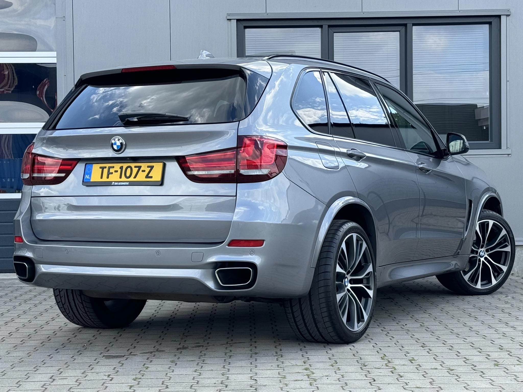 Hoofdafbeelding BMW X5
