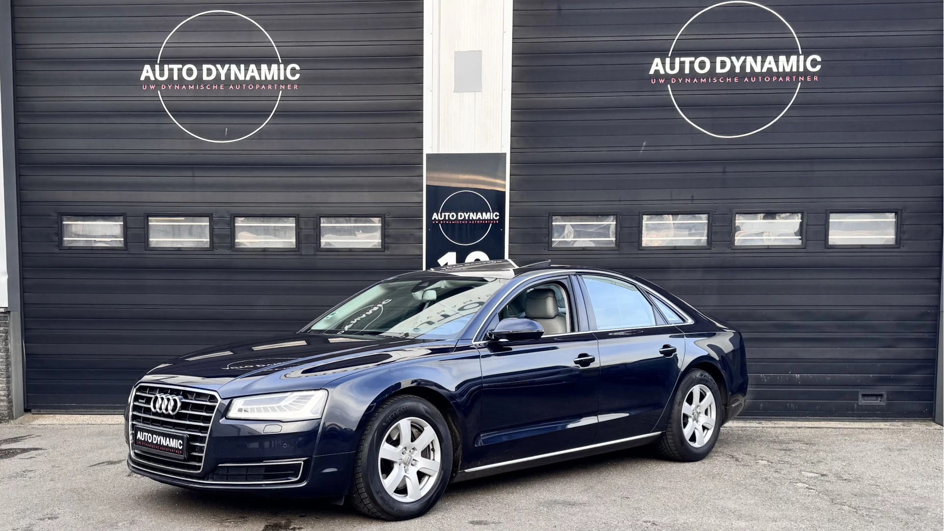 Hoofdafbeelding Audi A8