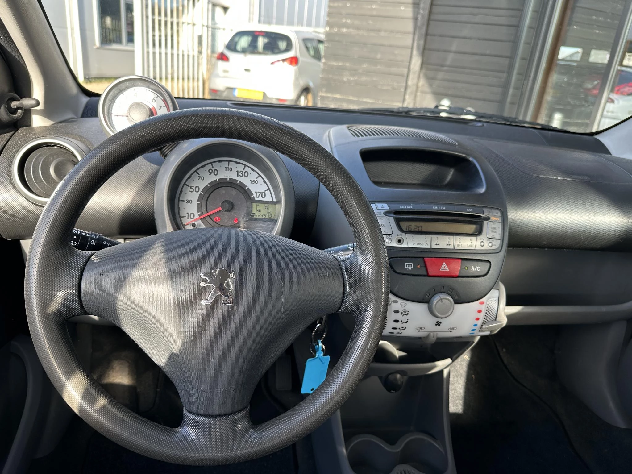 Hoofdafbeelding Peugeot 107