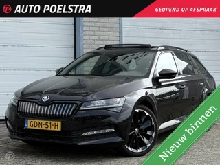 Hoofdafbeelding Škoda Superb Skoda Superb Combi 1.4 TSI 218 PK iV Sportline Business Panoramadak Trekhaak Matrix LED Rondomzicht Camera ACC Virtual Cockpit incl. BTW