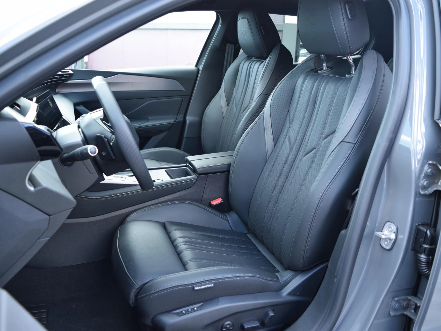 Hoofdafbeelding Peugeot 408