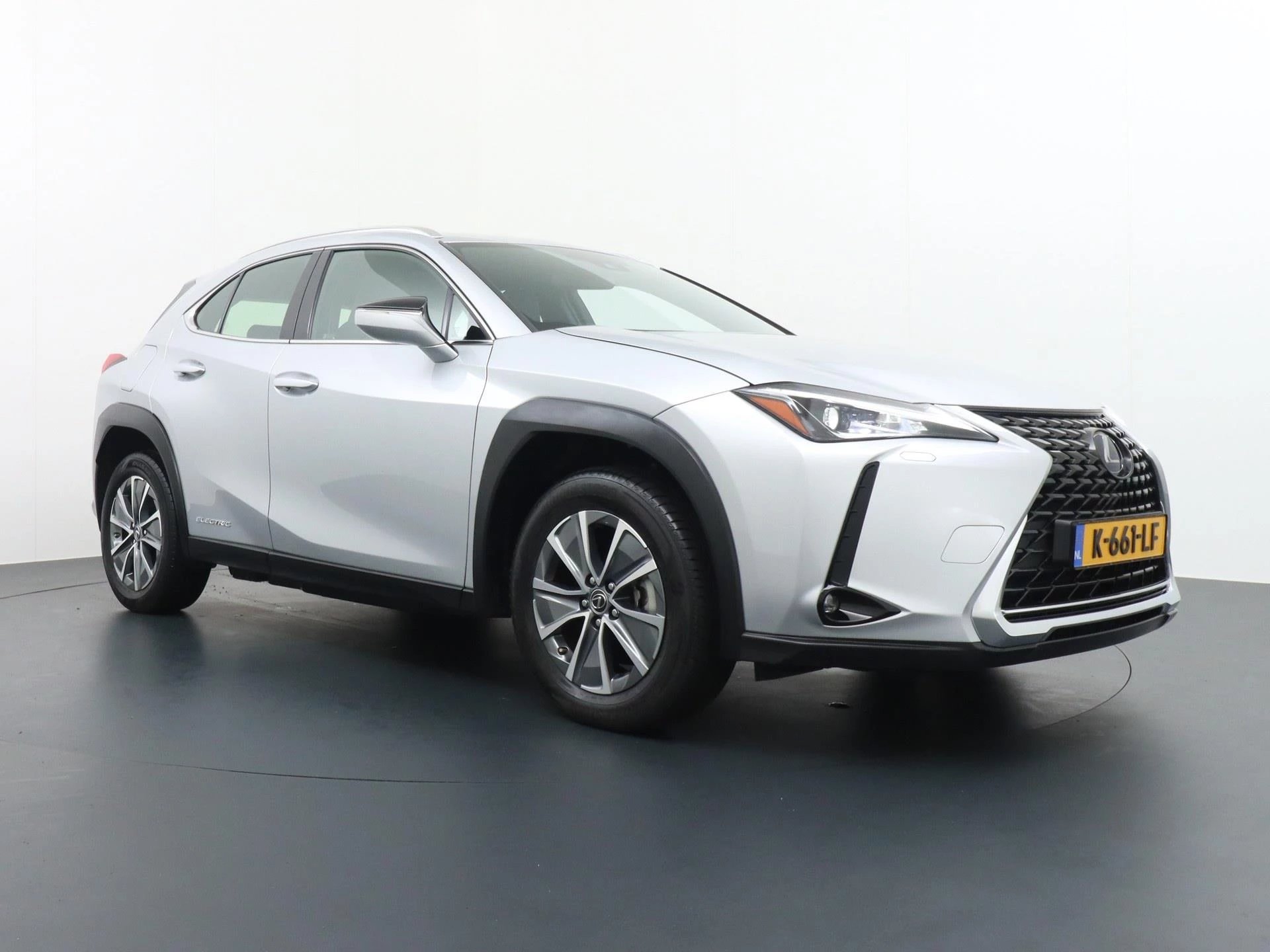 Hoofdafbeelding Lexus UX