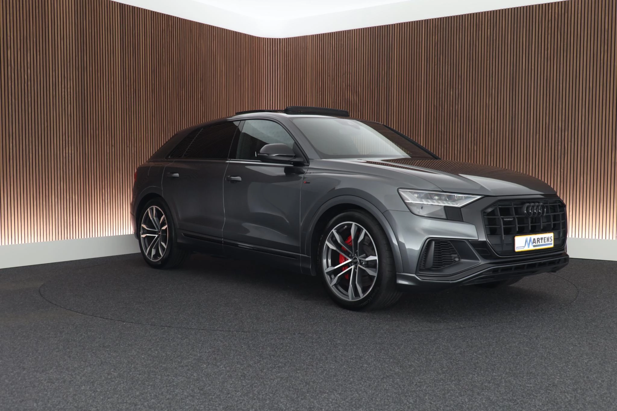 Hoofdafbeelding Audi Q8