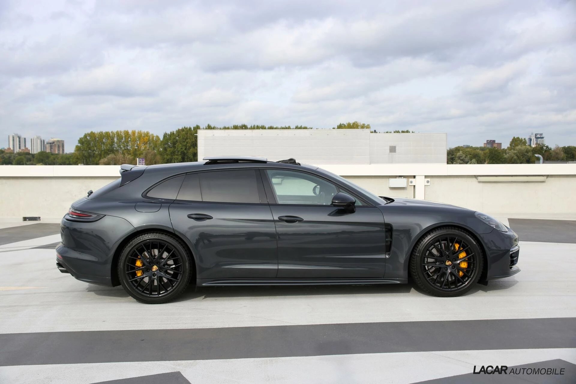 Hoofdafbeelding Porsche Panamera