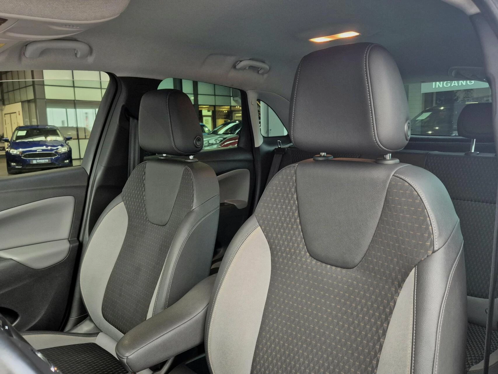 Hoofdafbeelding Opel Crossland X